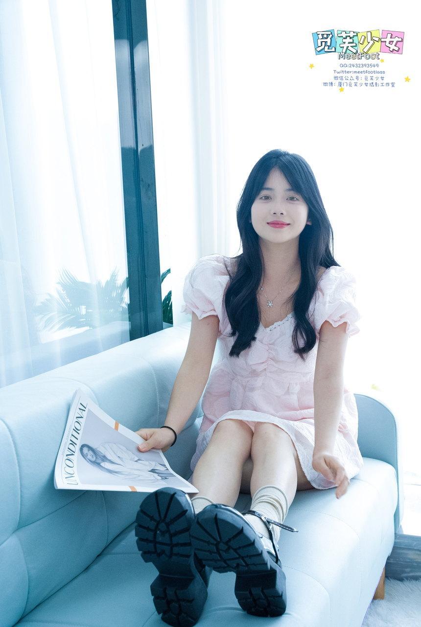 [觅芙少女]NO.027 小玲 少女的眼中是星辰大海 [66P+1V-2.86G]