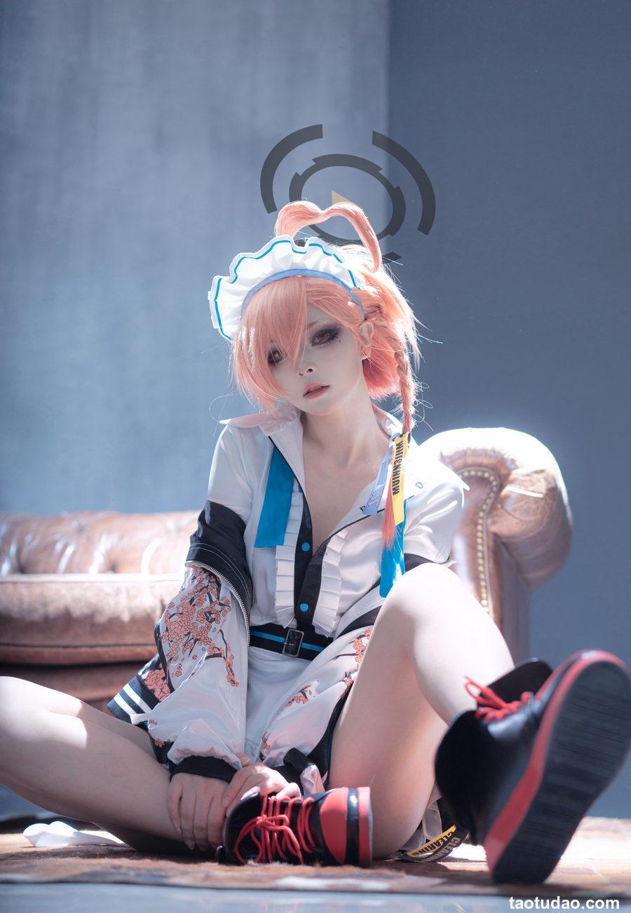 w百合欧皇子w - NO.13 美甘妮露 [26P-192MB]