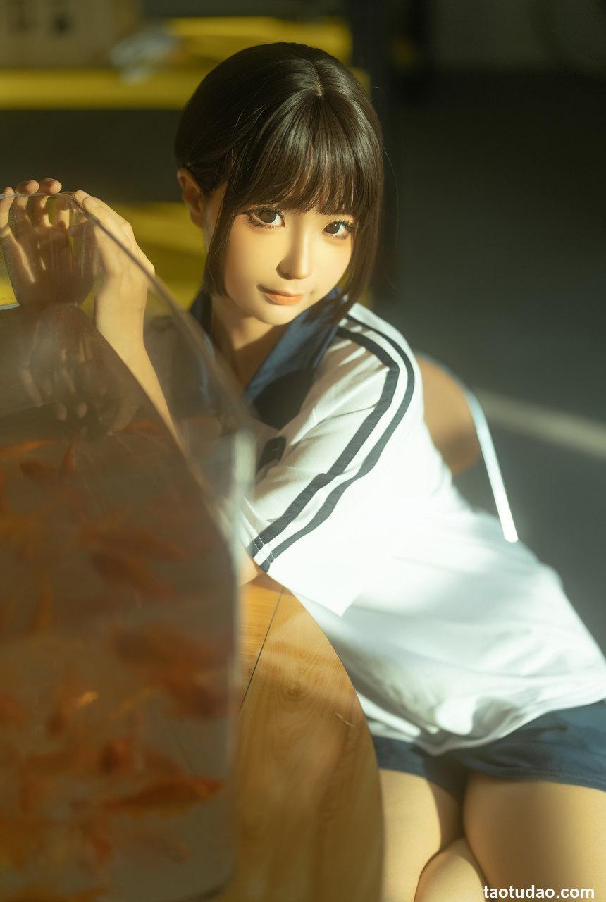 蠢沫沫 - NO.250 学妹 [13P-111MB]