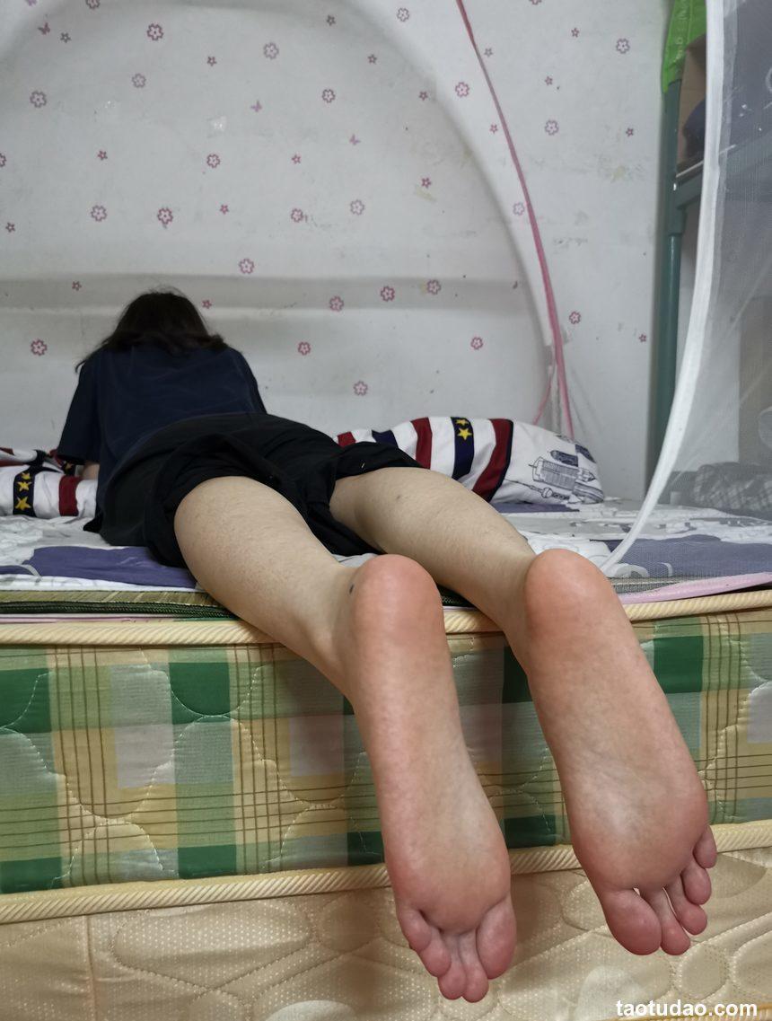 鱼鱼足影 NO.010 - 骆馨[118P+1V／563MB]