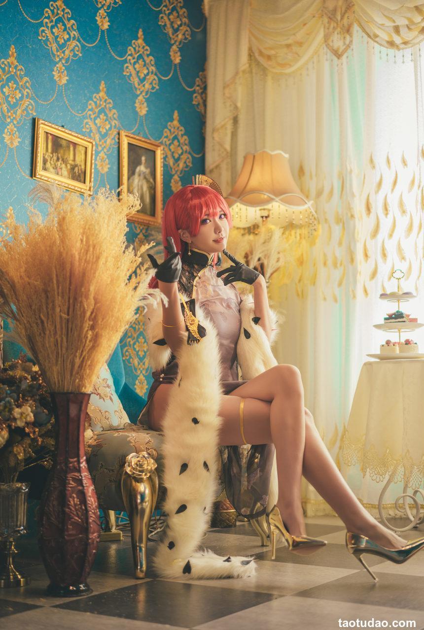 源纱希喵喵喵 – NO.017 君主旗袍[16P-201.8M]