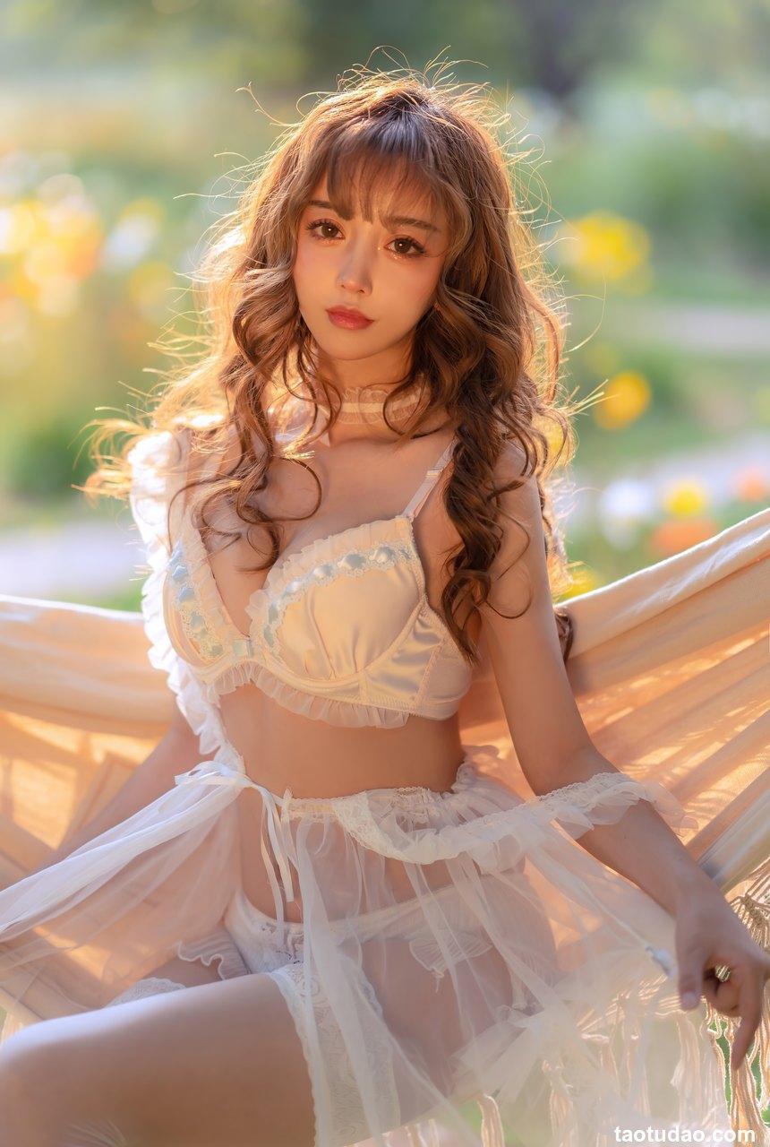 过期米线线喵 – 吊床(原版无水印) [52P-722MB]