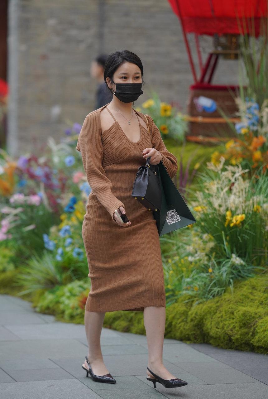 都市丽人气质包臀长裙美女【169P-2.58G】