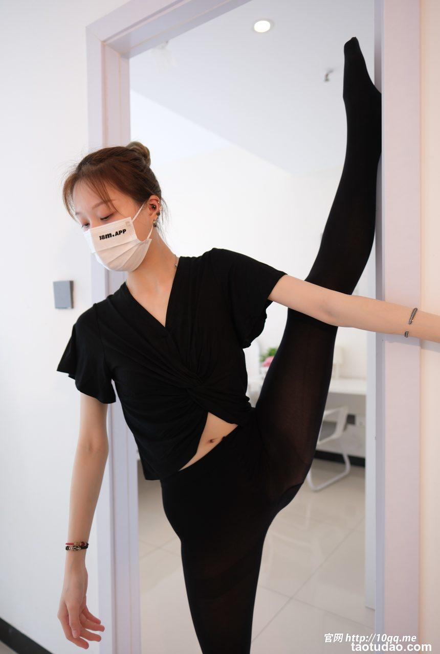 [ROSI口罩系列]2024.07.10 NO.2950[51+1P／36MB]