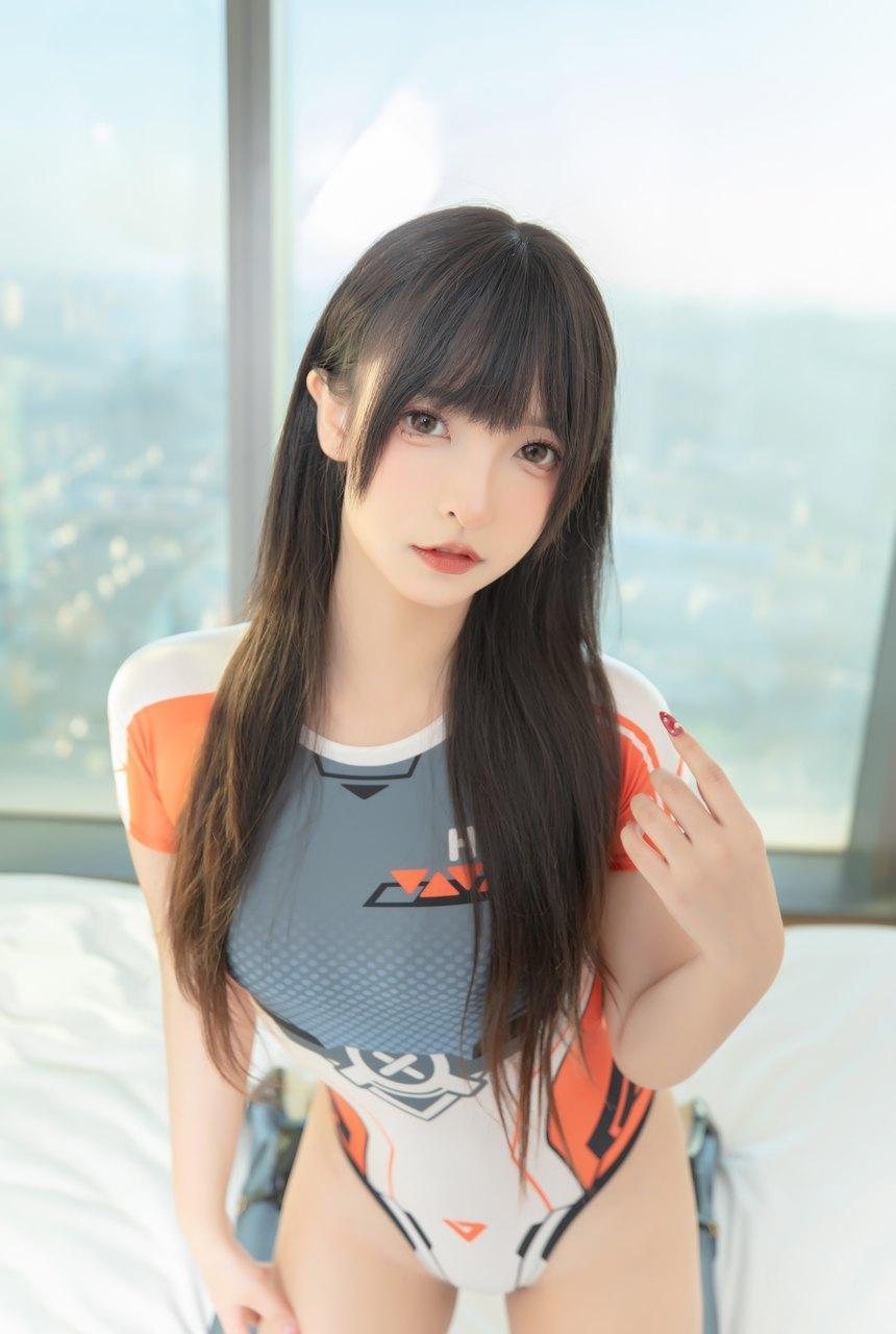 神楽坂真冬 - 危险驾驶 [75P+2V-155MB]