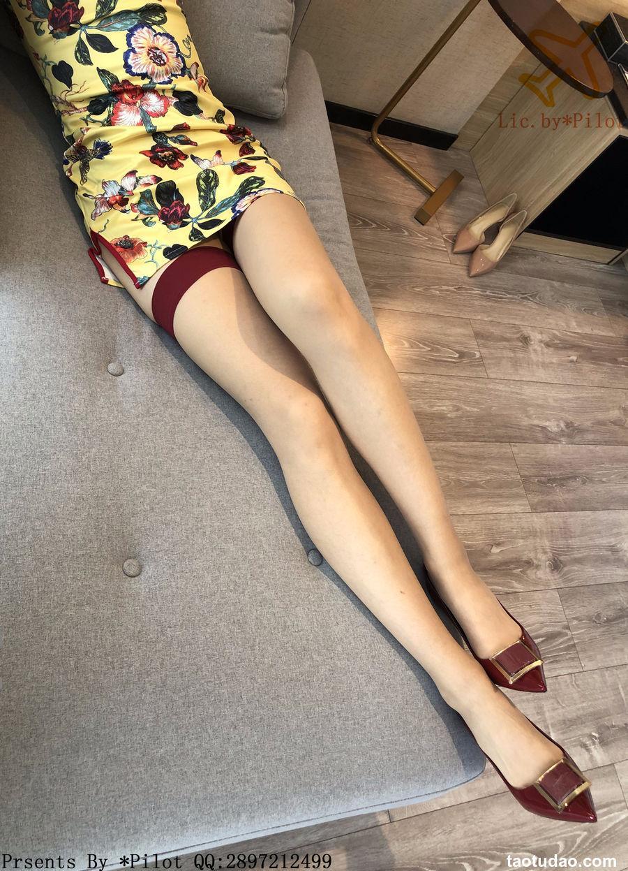 [Pilot]NO.012 小乐-窄裙肉丝[34P／82MB]