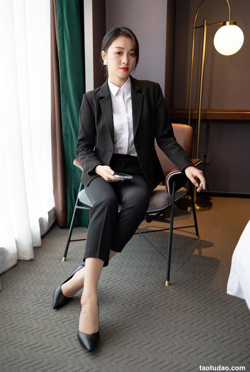 [尤蜜丝]穿搭写真 NO.067[73P／814MB]