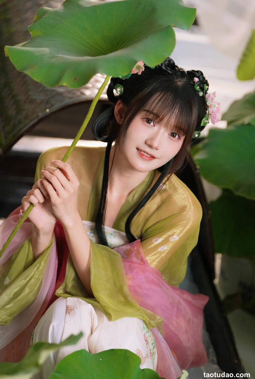 兔子Zzz不吃胡萝卜 - NO.108 浮香花谷 [54P-603MB]