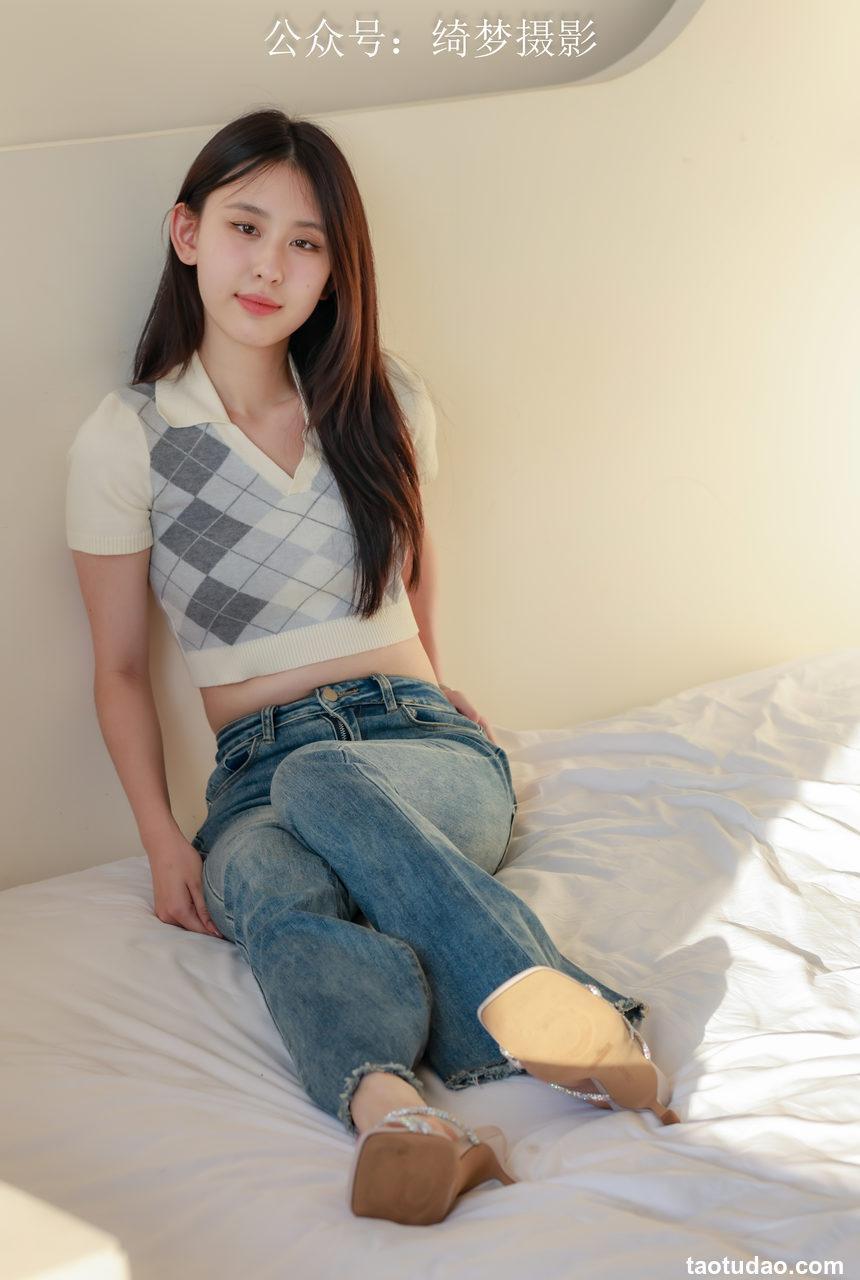 [绮梦摄影] 2024.09.16 NO.024 yaya 珍藏无修无水印版  [174P+1V-5.53G]