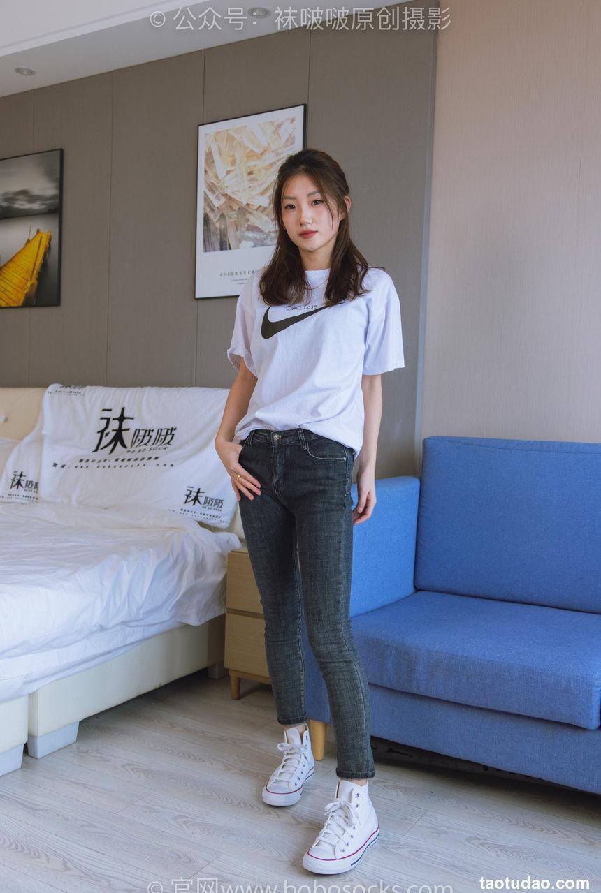 [BoBoSocks袜啵啵]NO.220 小沫-两双板鞋、短肉丝、裸足[140P+1V／5.98GB]