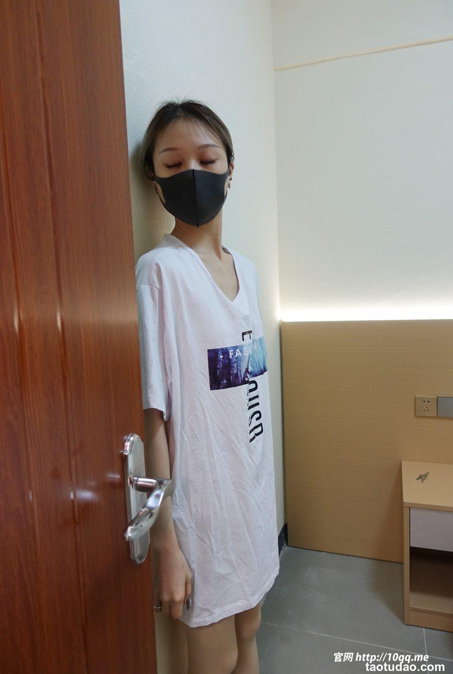 [ROSI口罩系列]2024.03.09 NO.2827[64+1P／71MB]