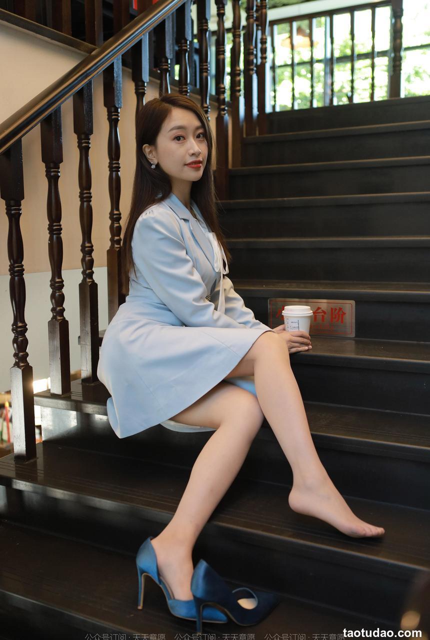 [IESS异思趣向] 2022.10.24 丝享家 1247 小婕《美丽俏佳人》[73P-80.7M]