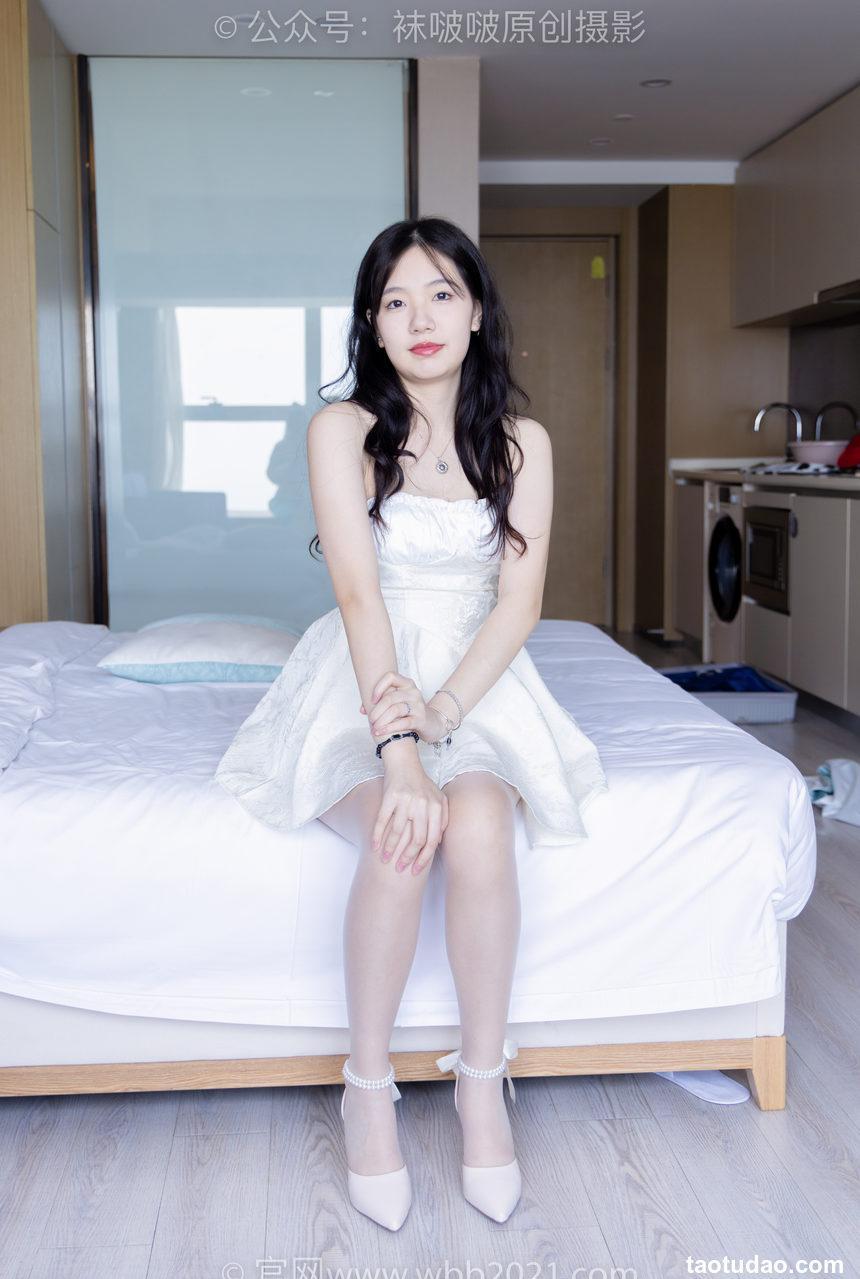 [BoBoSocks袜啵啵]NO.367 小甜豆-高跟鞋、油亮白丝、丝袜踩奶油蛋糕[145P+1V／6.66GB]