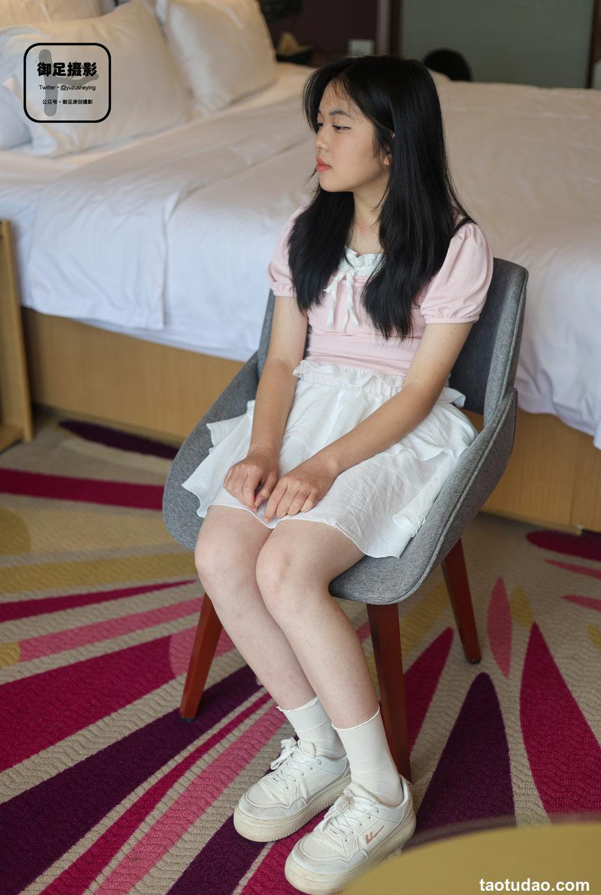 御足摄影 NO.002 回力鞋棉袜 [88P1V2.80GB]