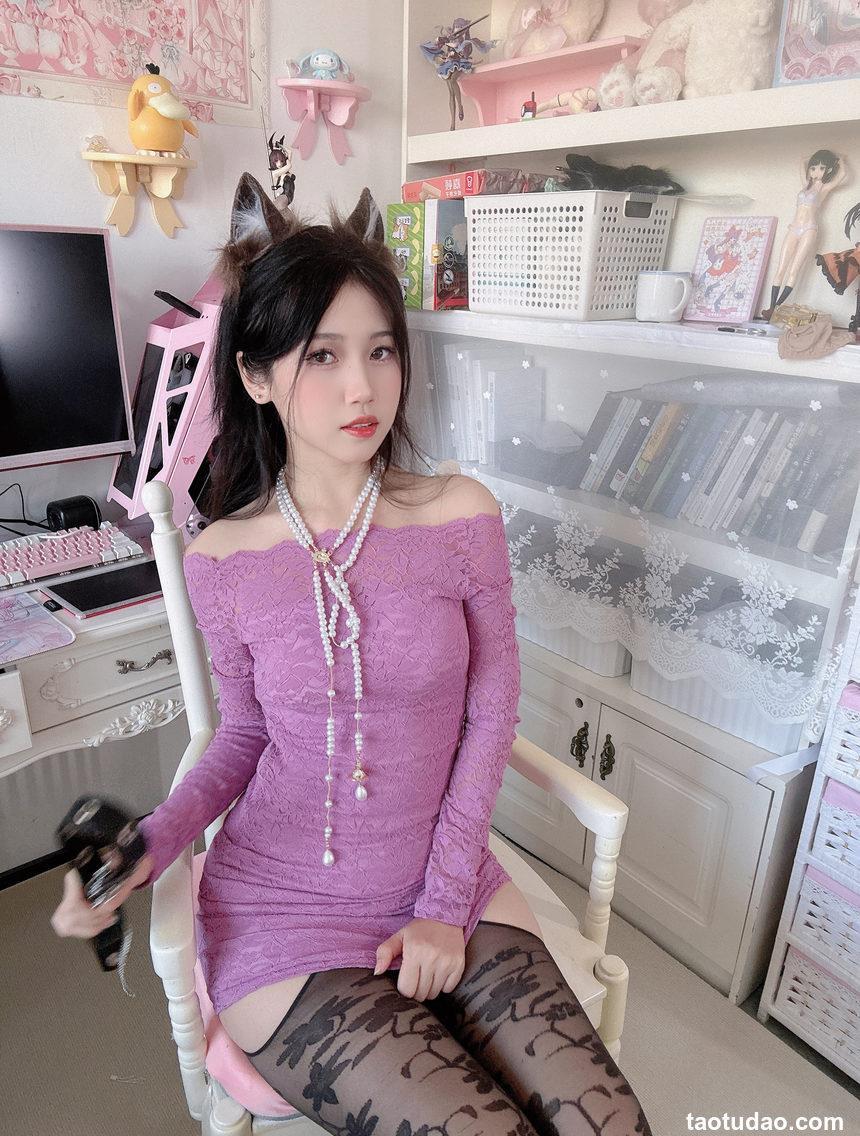 不呆猫 – 新浴室人妻 [42P1V-1.51GB]