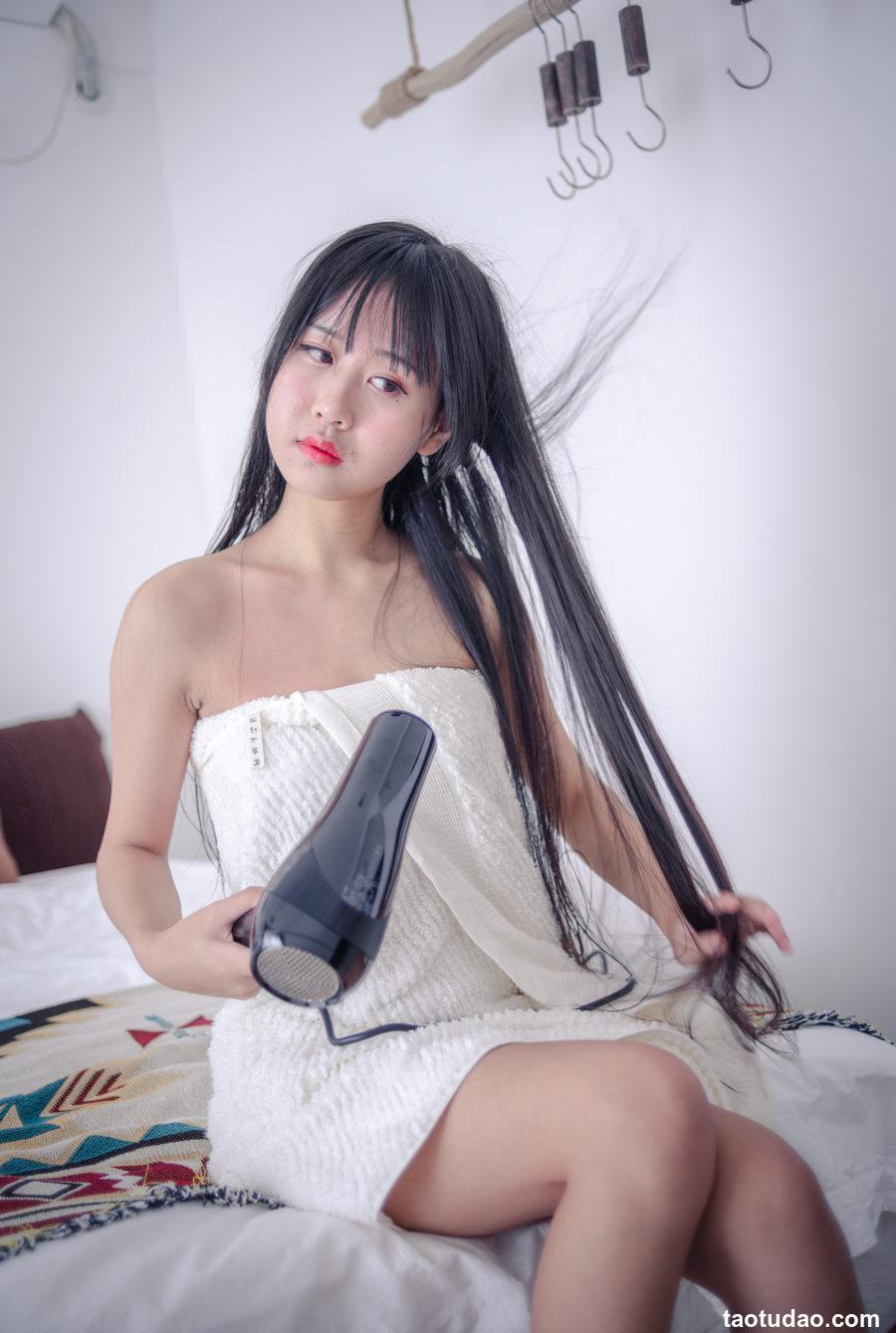 萌芽儿o0 – 【原片流出】 私房 [62P-791.2M]