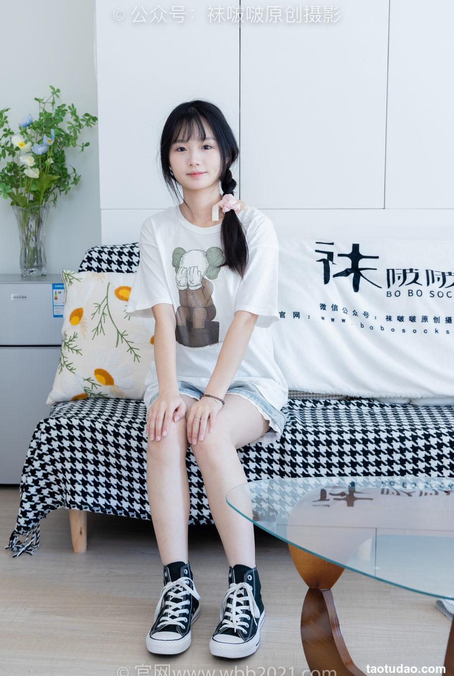 [BoBoSocks袜啵啵]NO.331 甜甜圈-板鞋、白棉袜、裸足[144P+1V／5.74GB]