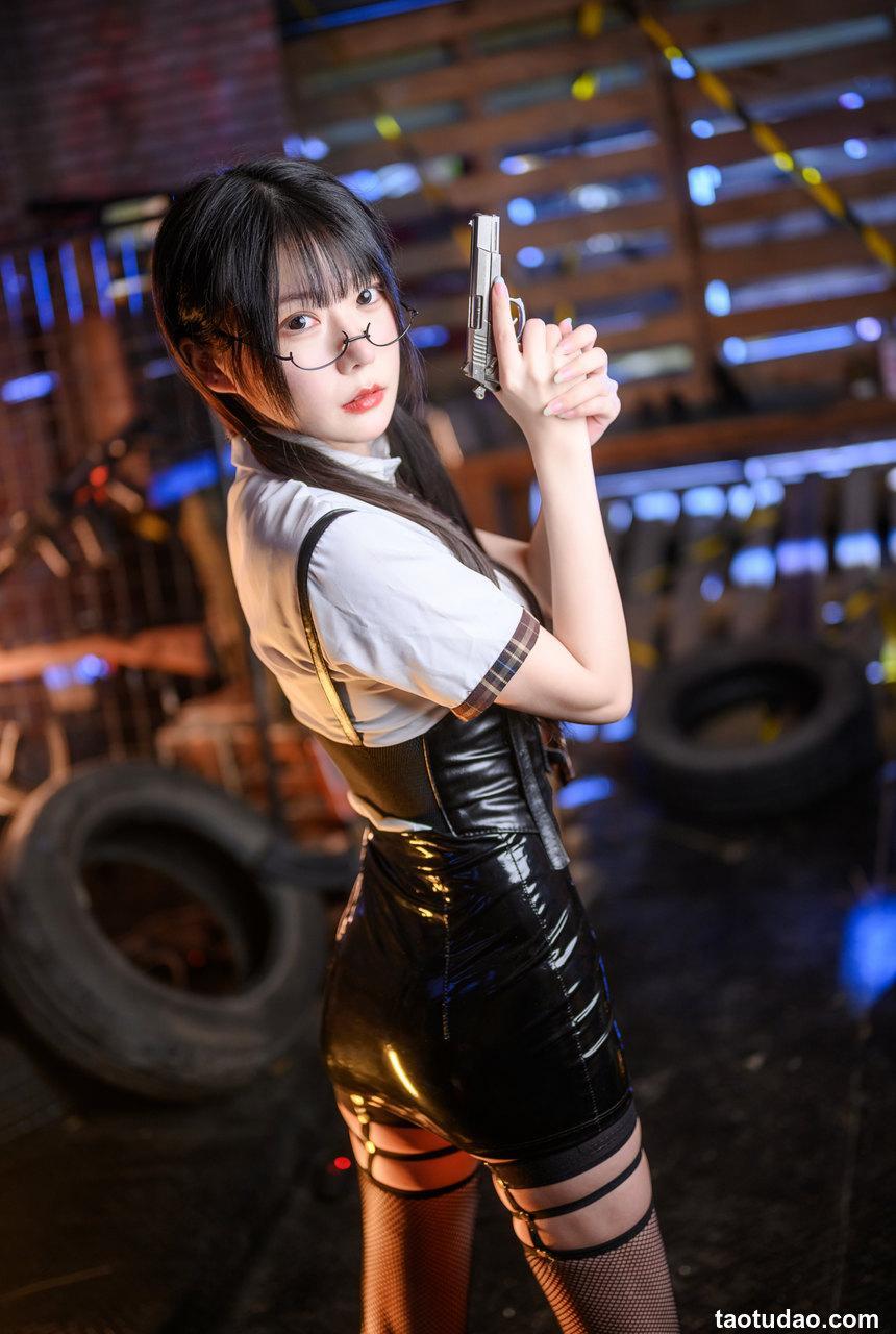 香草喵露露-2023新年兔年贺 [47P+1V-1.97G]