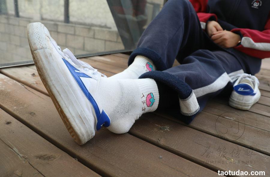 [誉铭传媒]袜足摄影 2019年《2月会员专享作品》[145P+1V／1.35GB]