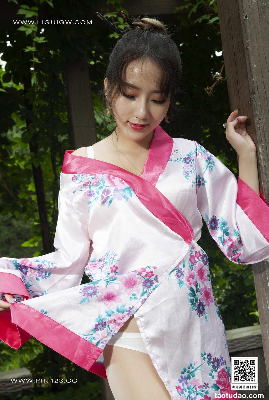 [Ligui丽柜] 2023.08.14 《丝足踏青》汐汐 [67+1P-64M]