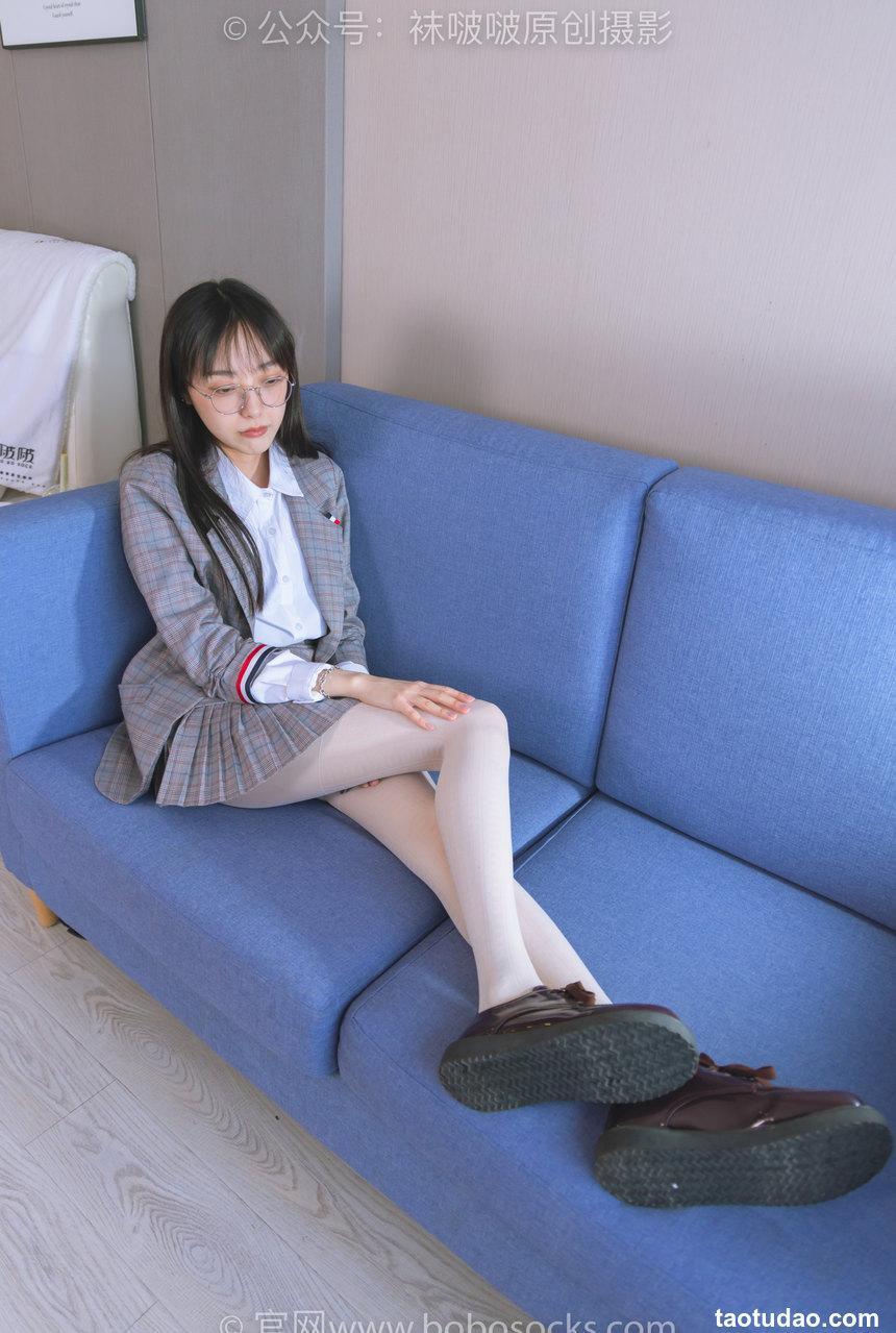 [BoBoSocks袜啵啵]NO.202 稚予-皮鞋、白色蕾丝丝袜、ol风[140P+1V／5.90GB]