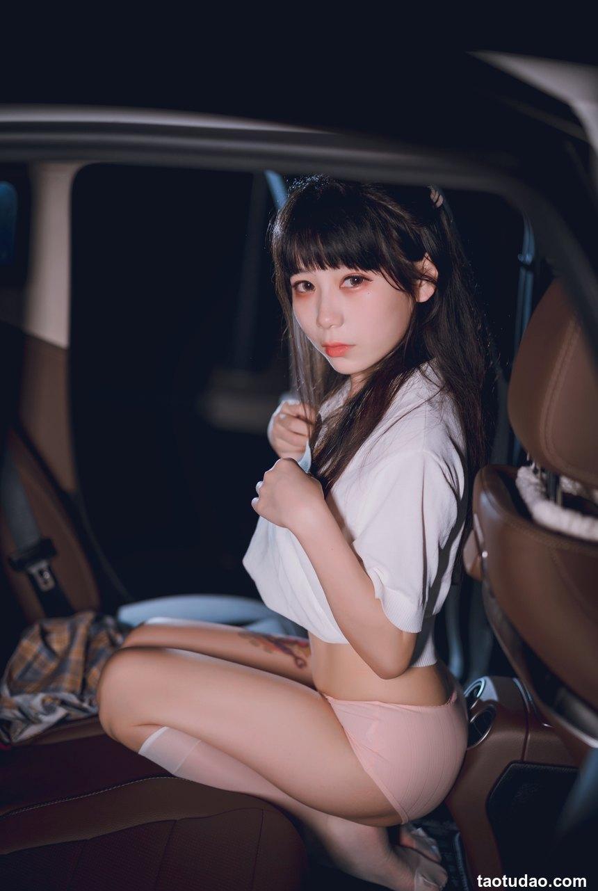 usejan(蓝蓝) - NO.13 奔驰 [40P-73MB]