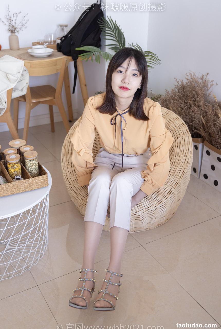 [BoBoSocks袜啵啵]NO.240 小甜豆-三双高跟鞋、肉丝、裸足[156P+1V／6.35GB]