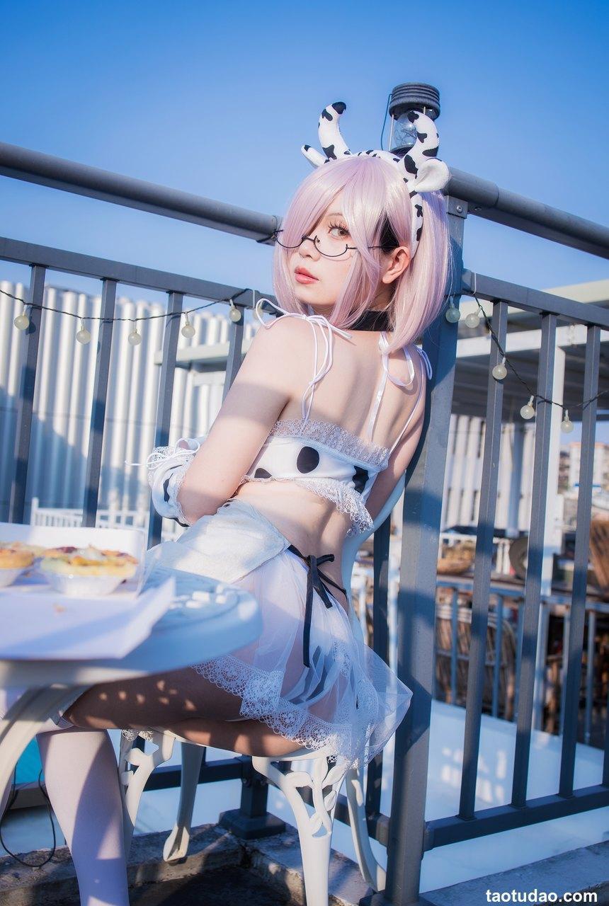 末夜787 - 牛牛厨娘 [64P+4V-1.65GB]