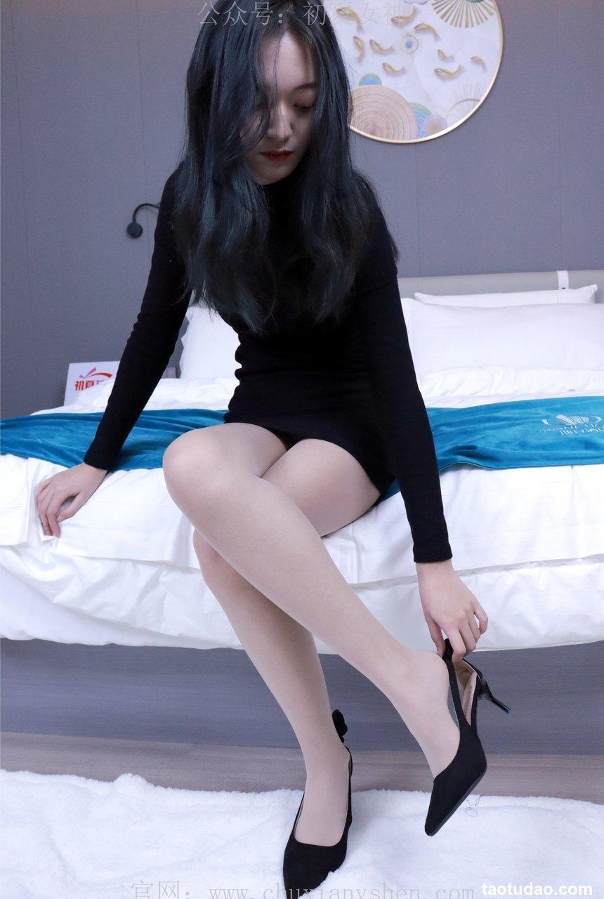 初夏女神 NO.003 依依 黑色瘦身衣搭配37码高跟鞋[111P+1V-5.17GB]