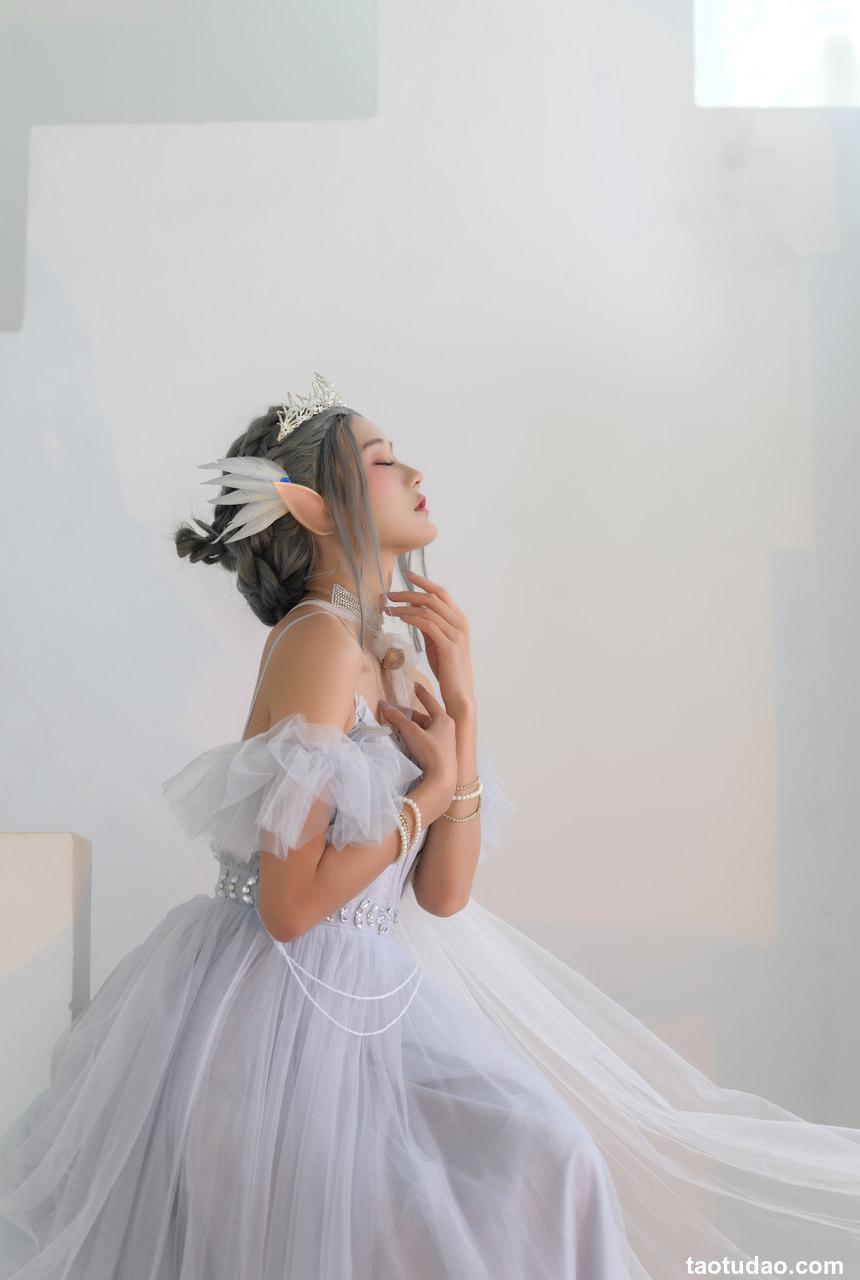 兔子Zzz不吃胡萝卜 -  海琴烟 [38P-165MB]