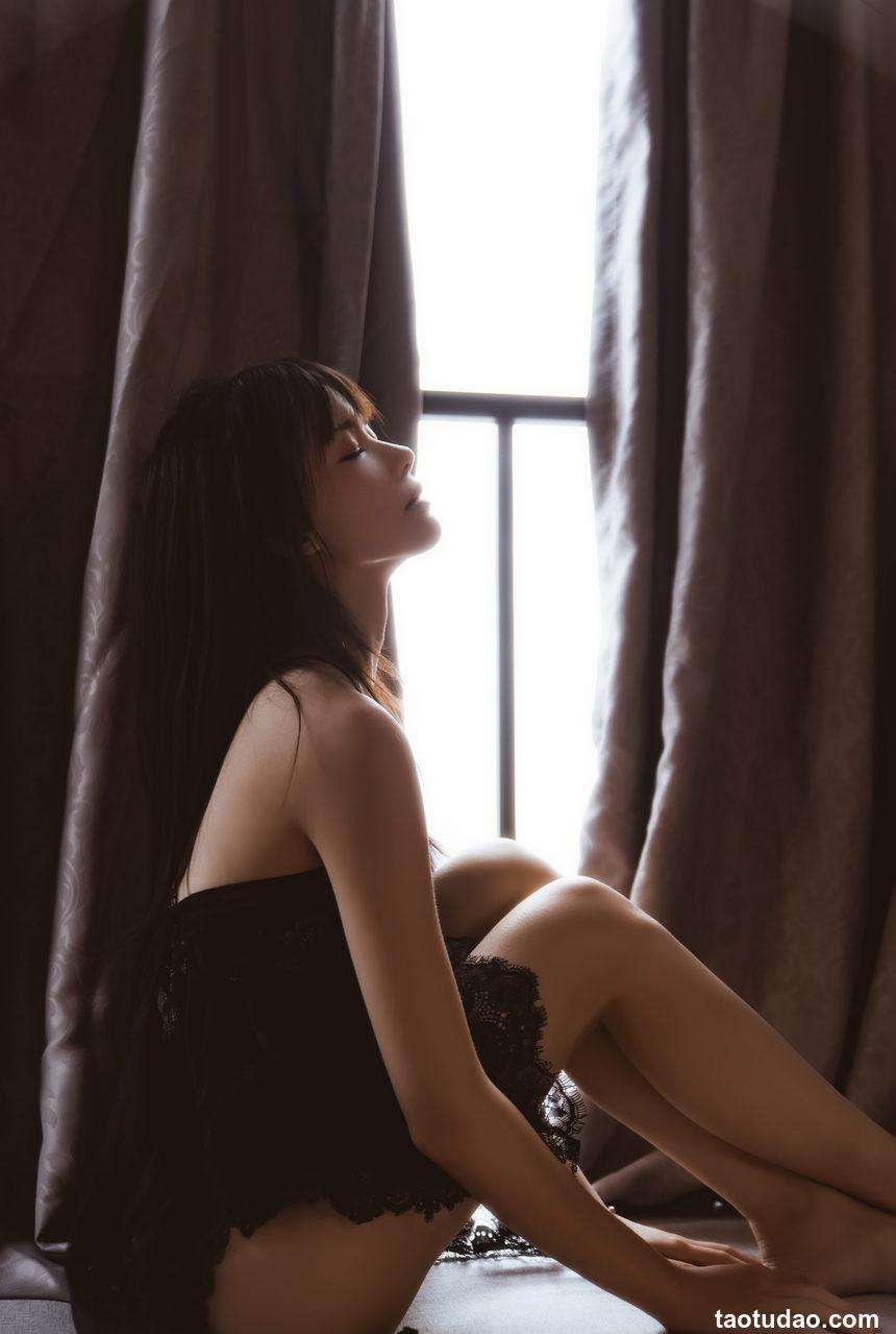 桜桃喵  - 黑 [21P-163MB]