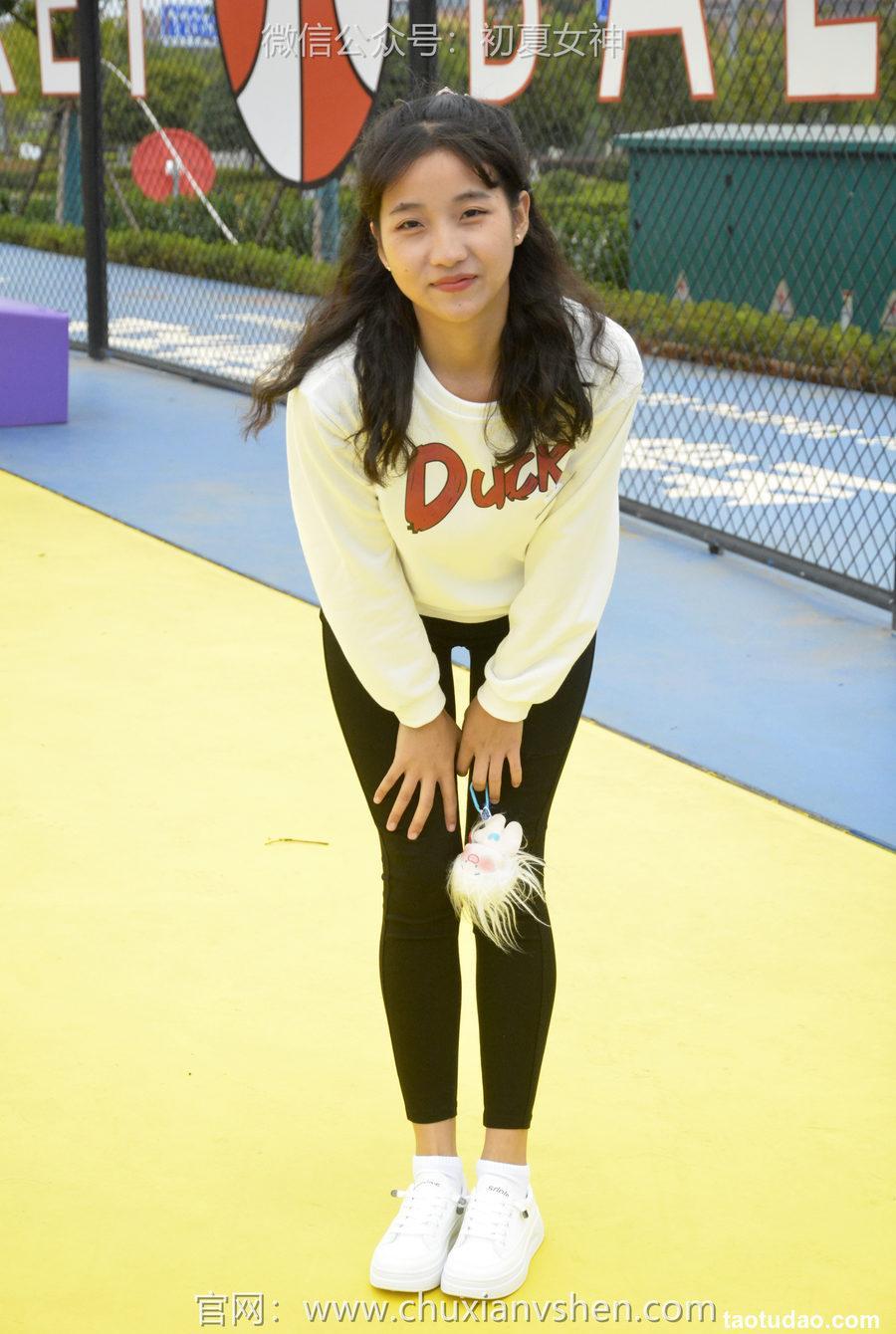 初夏女神 NO.091 点点 休闲卫衣[150P+1V／5.26GB]