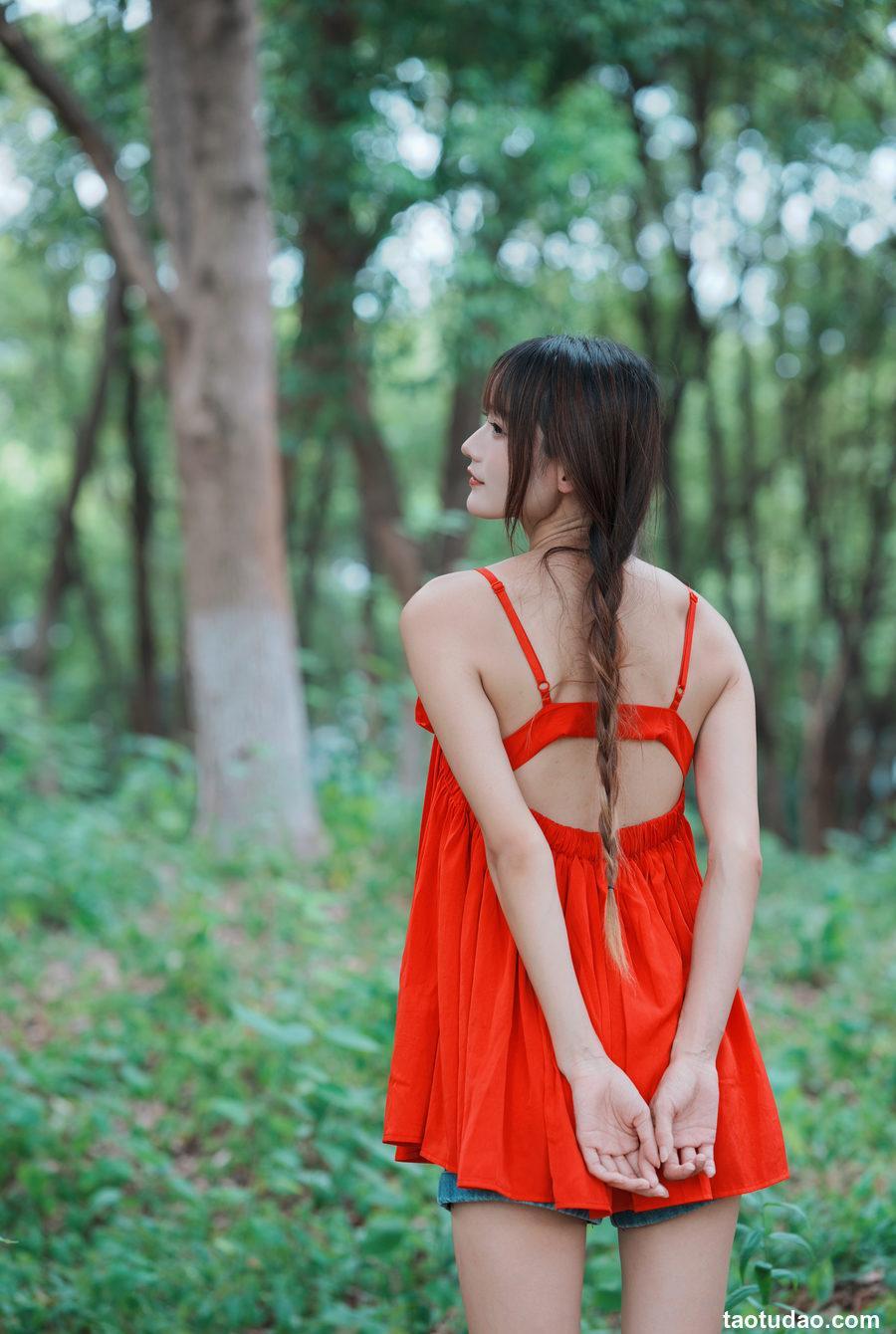 兔子Zzz不吃胡萝卜 - 夏日香气 [30P-334MB]