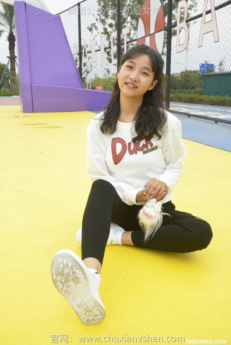 初夏女神 NO.091 点点 休闲卫衣[150P+1V／5.26GB]