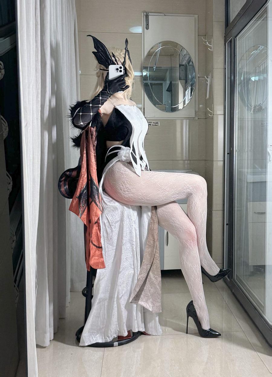 不可爱羚原神女士cos [35P+7V-1.02G]