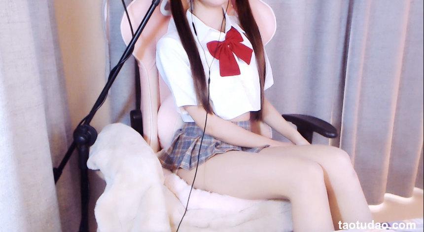 小小奶瓶儿 - NO.05 双马尾制服师生 [1V-1.02GB]