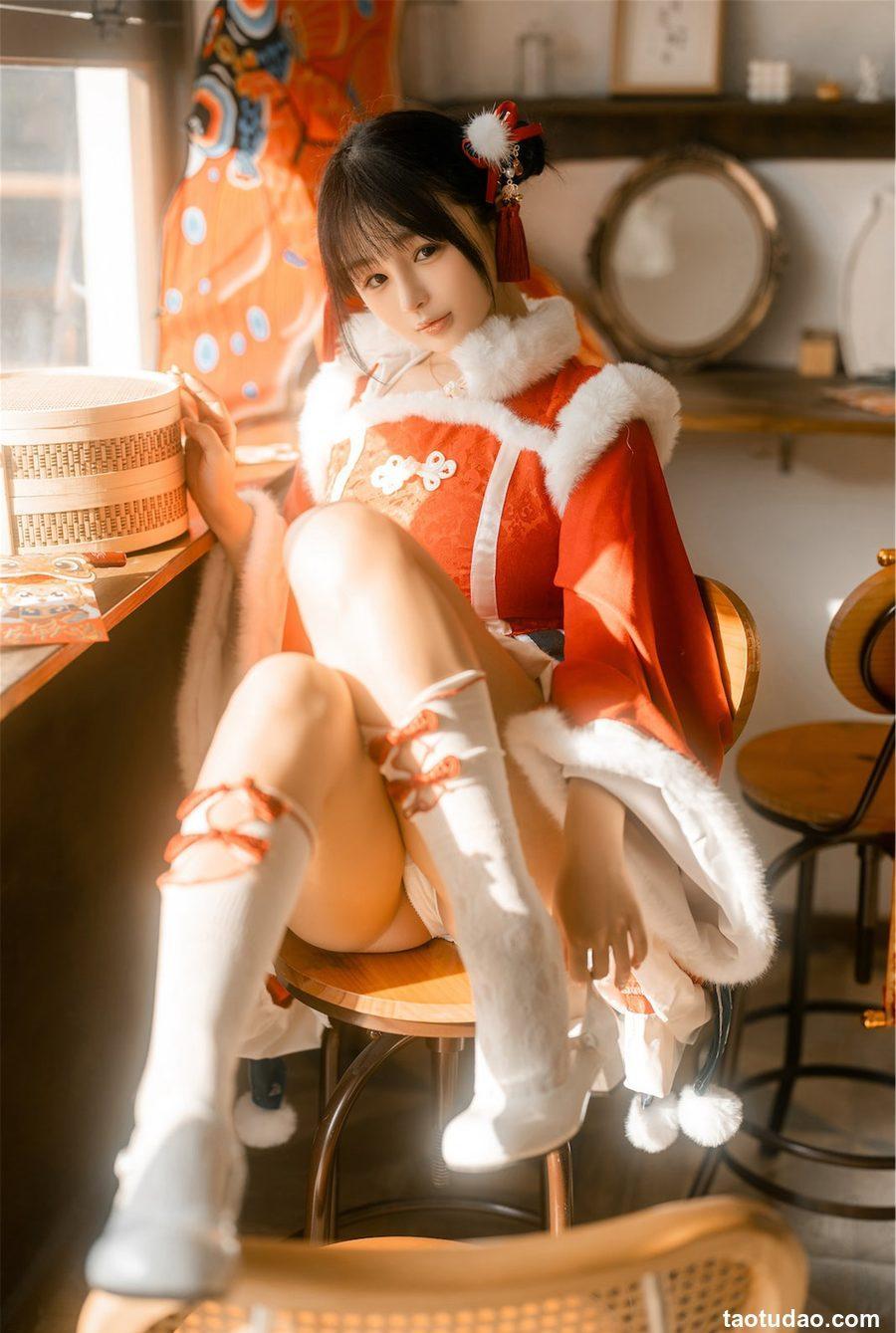 桜井宁宁 - 龙年新年篇 [70P-697MB]