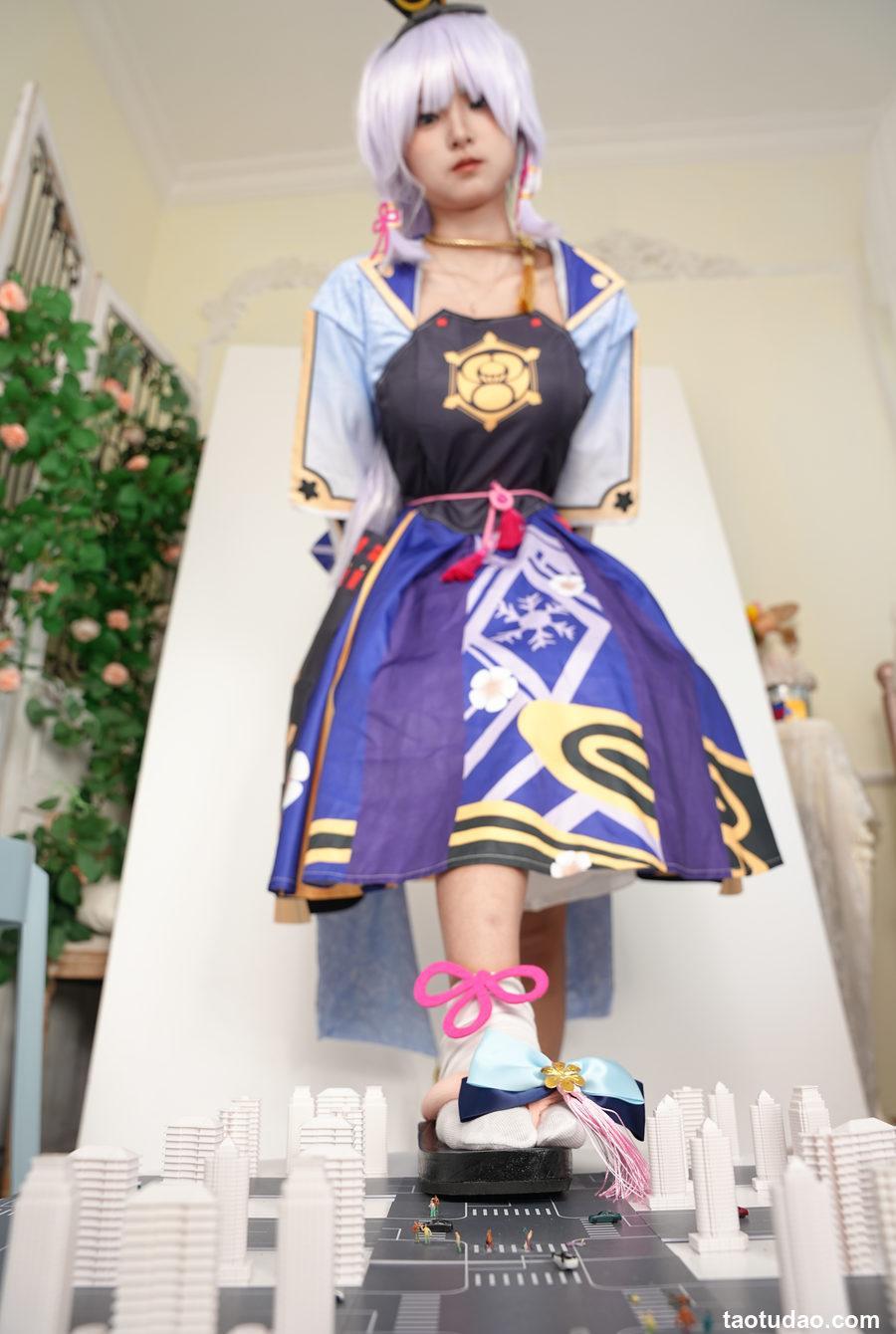 [觅芙少女]NO.092 娜娜-cos神里凌华 巨人踩踏[204P+1V／4.95GB]