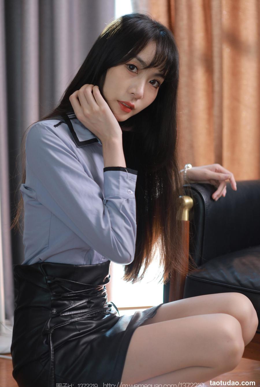 [IESS异思趣向] 2023.09.03 丝享家 1523 团团《那一道光》[88P-88.5M]