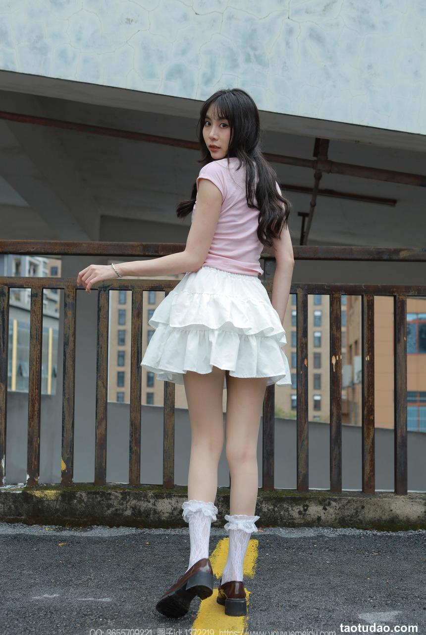 [IESS异思趣向] 2024.05.10 丝享家 1738 团团《双重保险》[84P-99.8M]