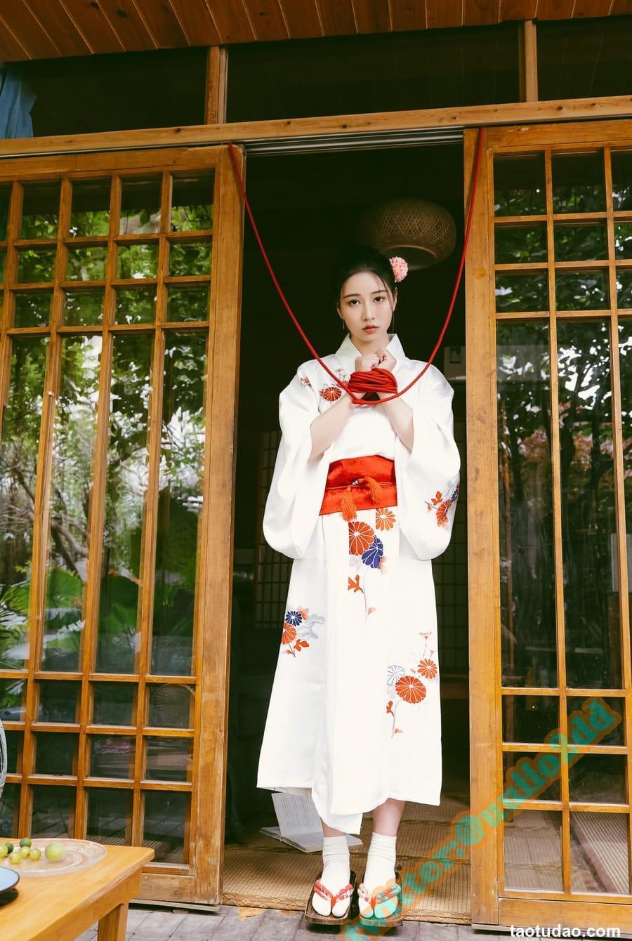 年年nnian –  以爱之名[32P-347.8M]