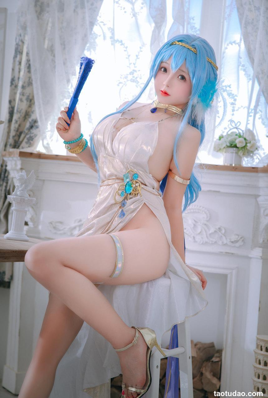 日奈娇 海伦礼服 [46P-598M]