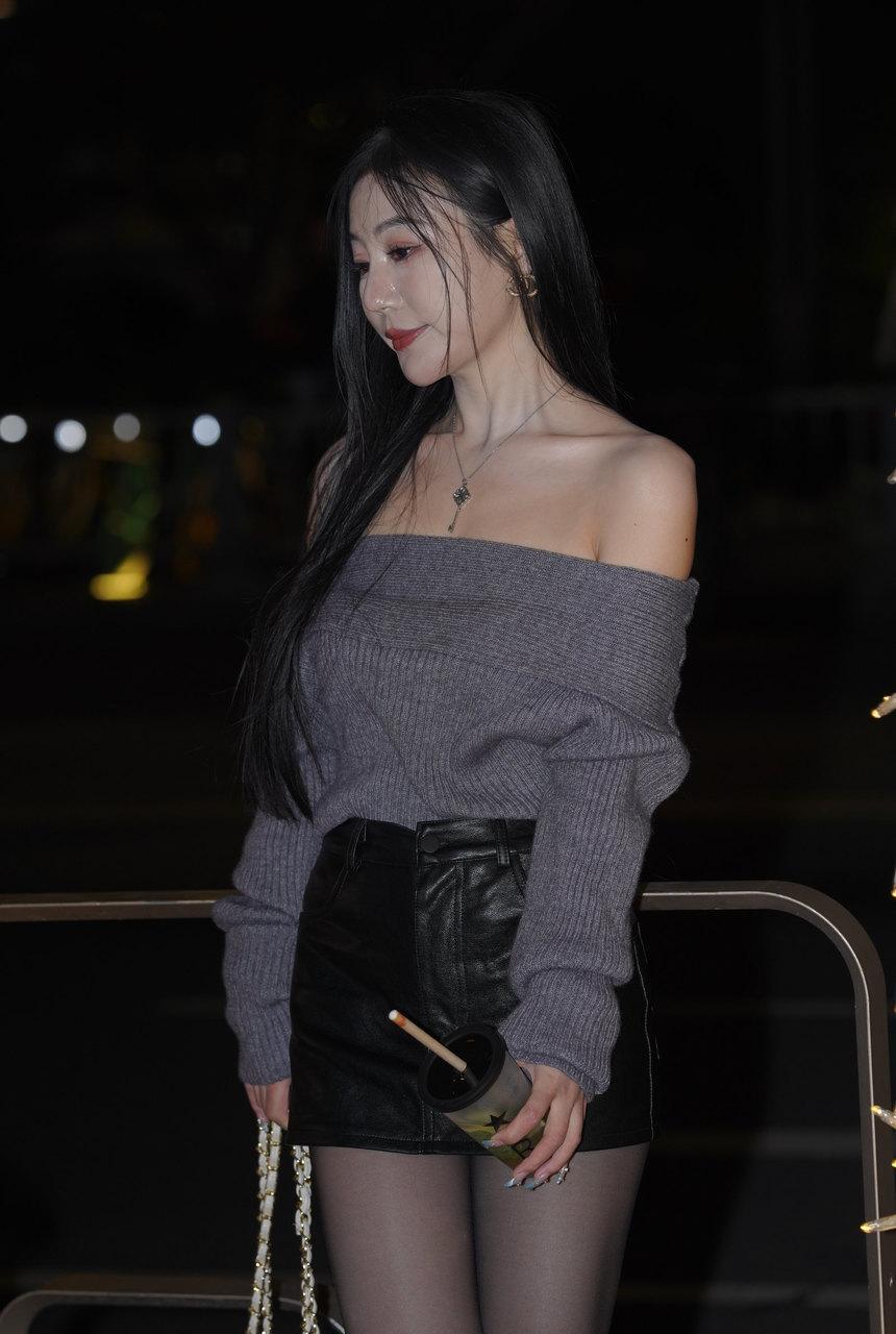 都市丽人黑丝长腿【154P-2.42G】