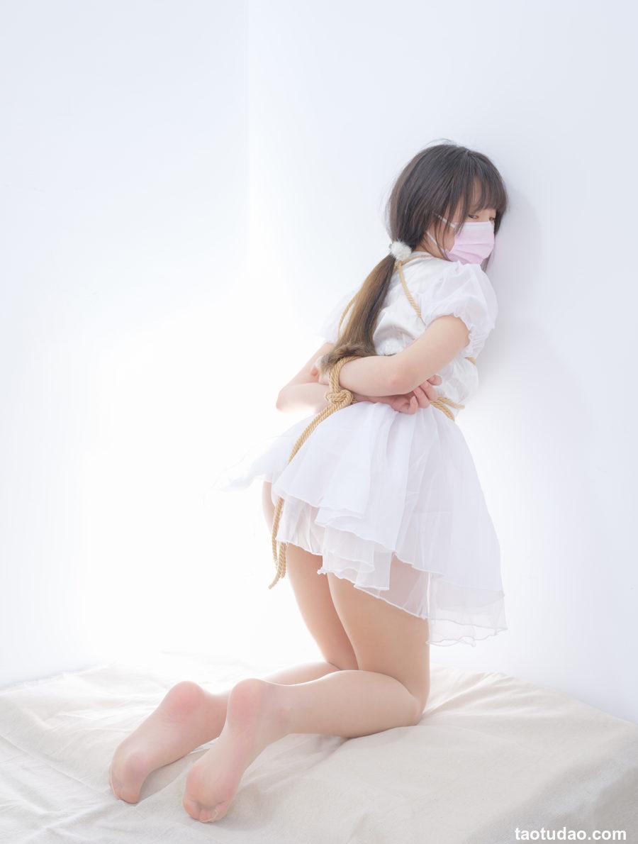 森萝财团 - 春雪-05E4K [115P-3.49GB]