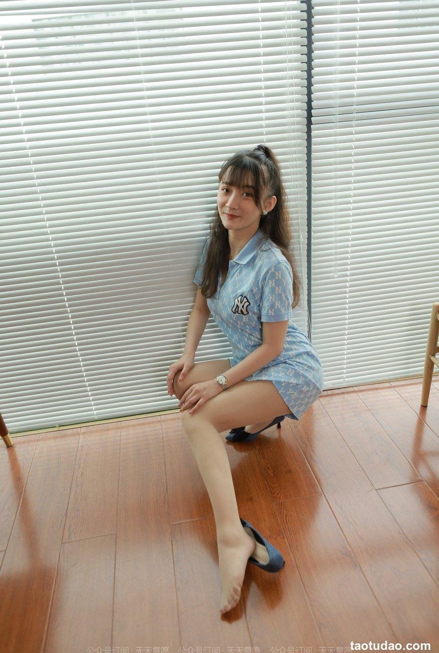 [IESS异思趣向] 2022.10.29 丝享家 1252 秋秋《肉丝碎花裙》[89P-122.5M]