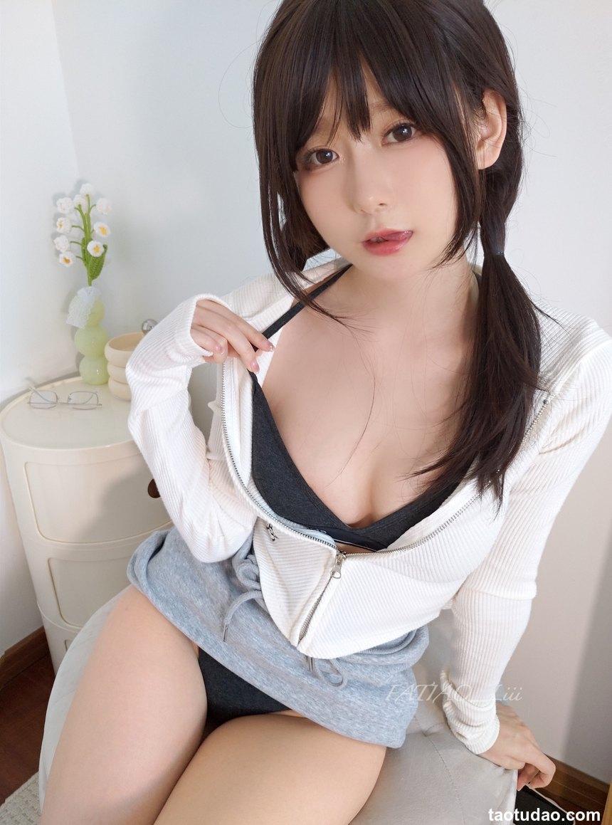 迷之呆梨 - 23年07月fantia会员订阅合集 [141P+2V-292MB]