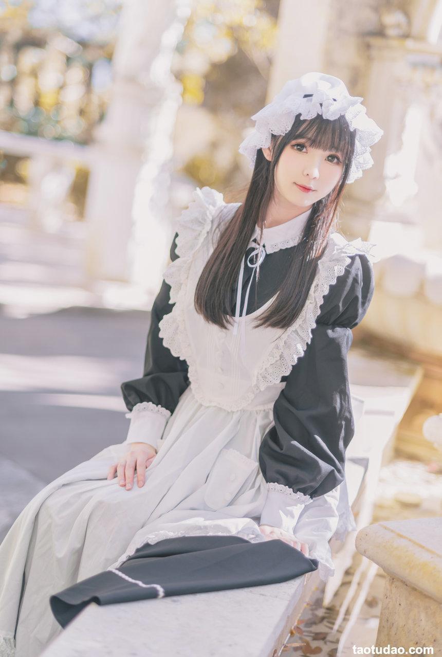 霜月shimo –  女僕圖鑑 Shimo's Maid Collection vol.01 [136P-198MB]