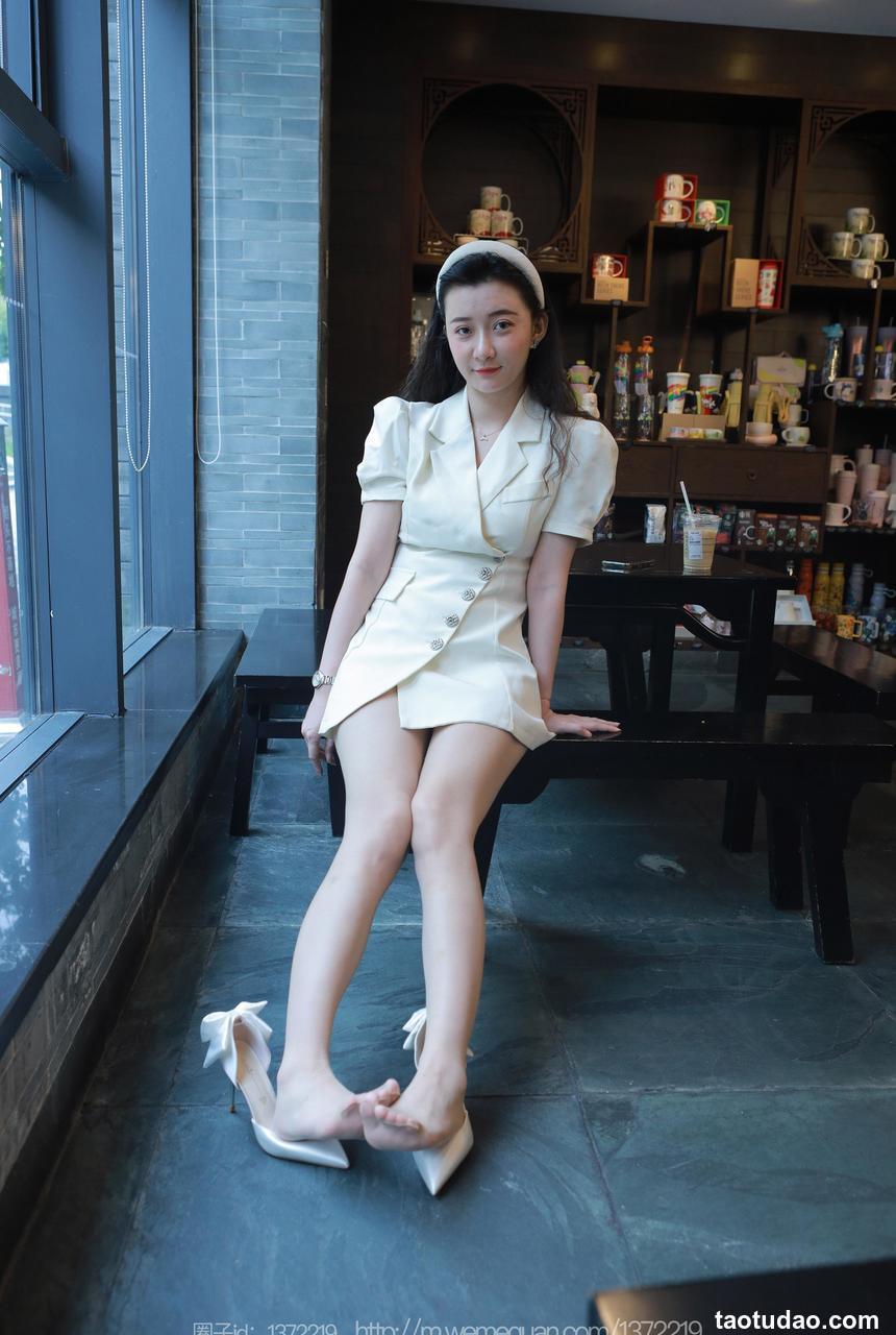 [IESS异思趣向] 2023.07.21 丝享家 1486 秋秋《都市甜心》[81P-80.9M]