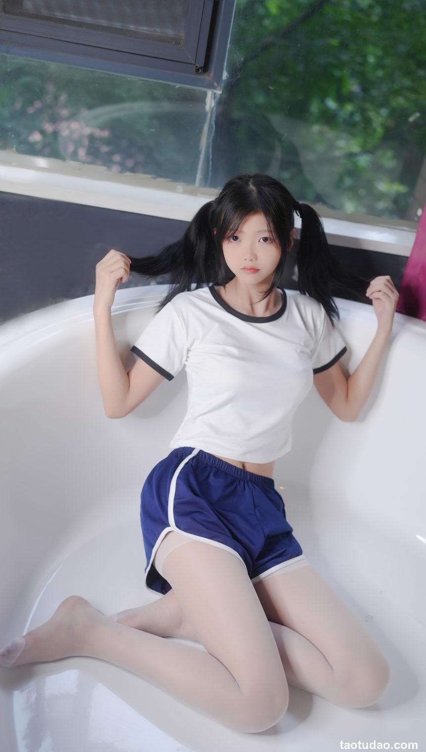 [紧急企划] 小婕 - 体操服 [82P-319MB]