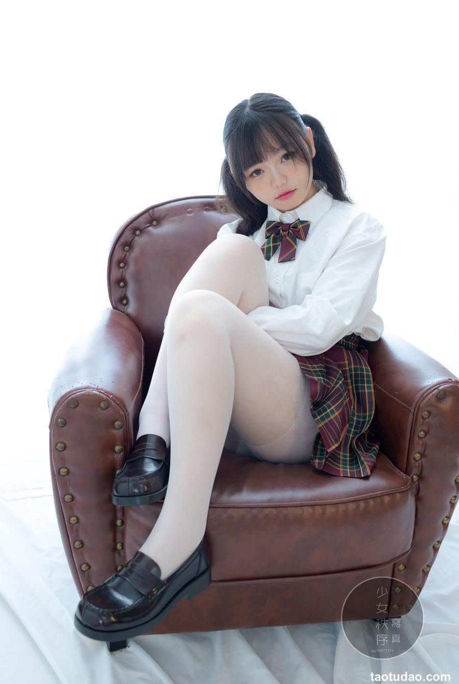 少女秩序 - 乐栀 gr03L [60P-526MB]